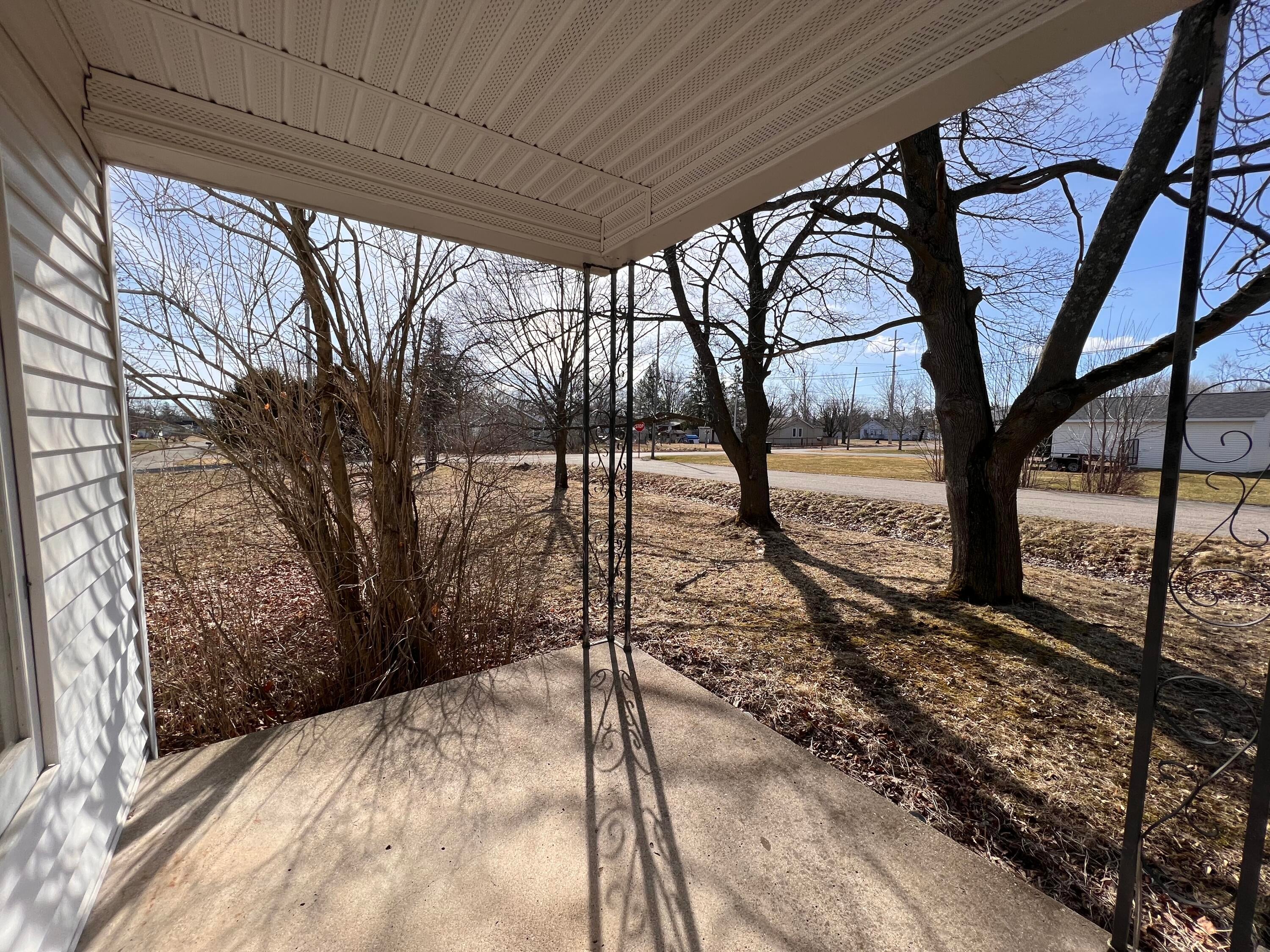 1208 Howard Street Cheboygan, MI 49721 - Photo 22 of 32 Gallery Image 22