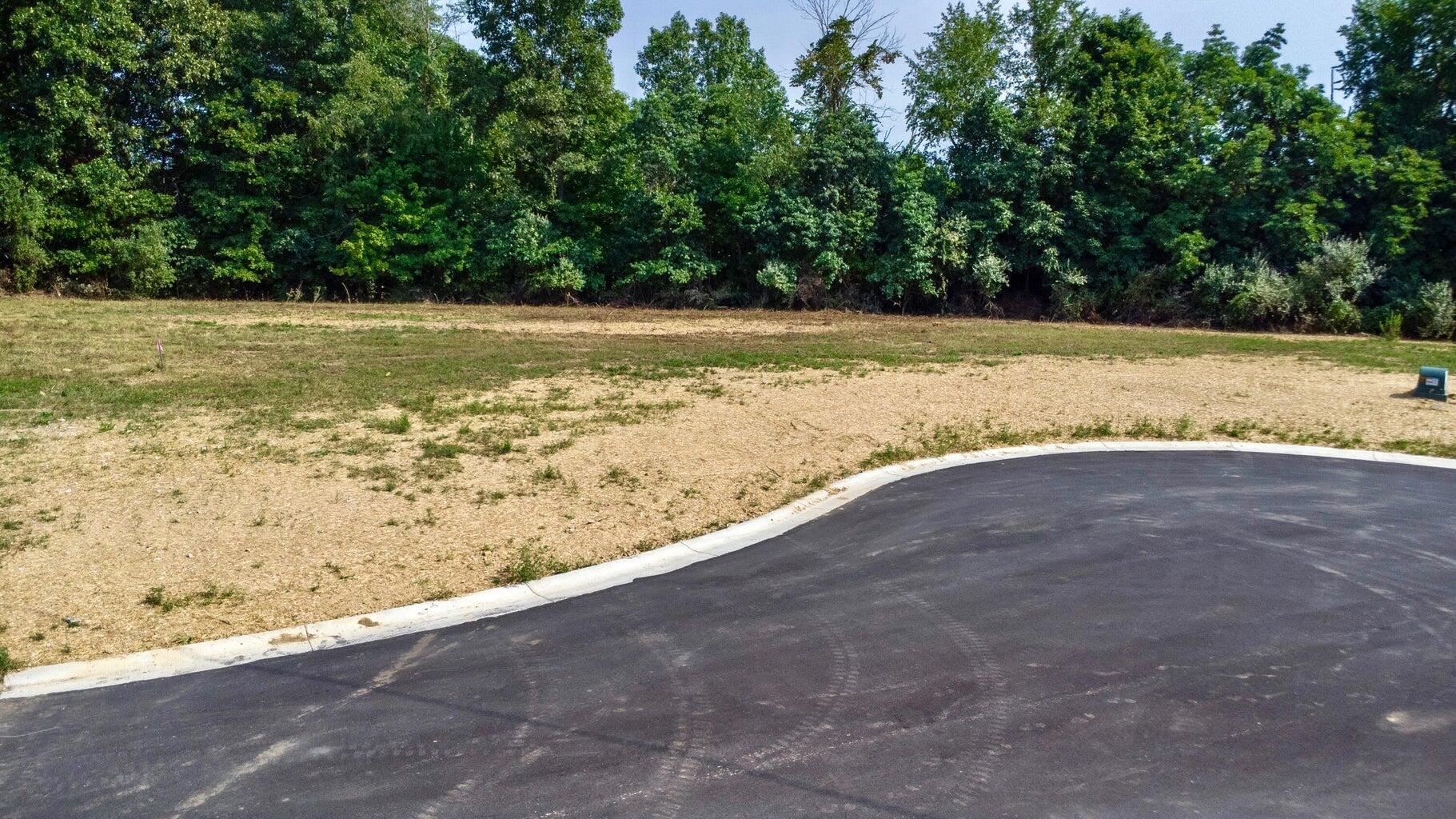 580 Claiborne Drive Dry Ridge, KY 41035 - Photo 8 of 9