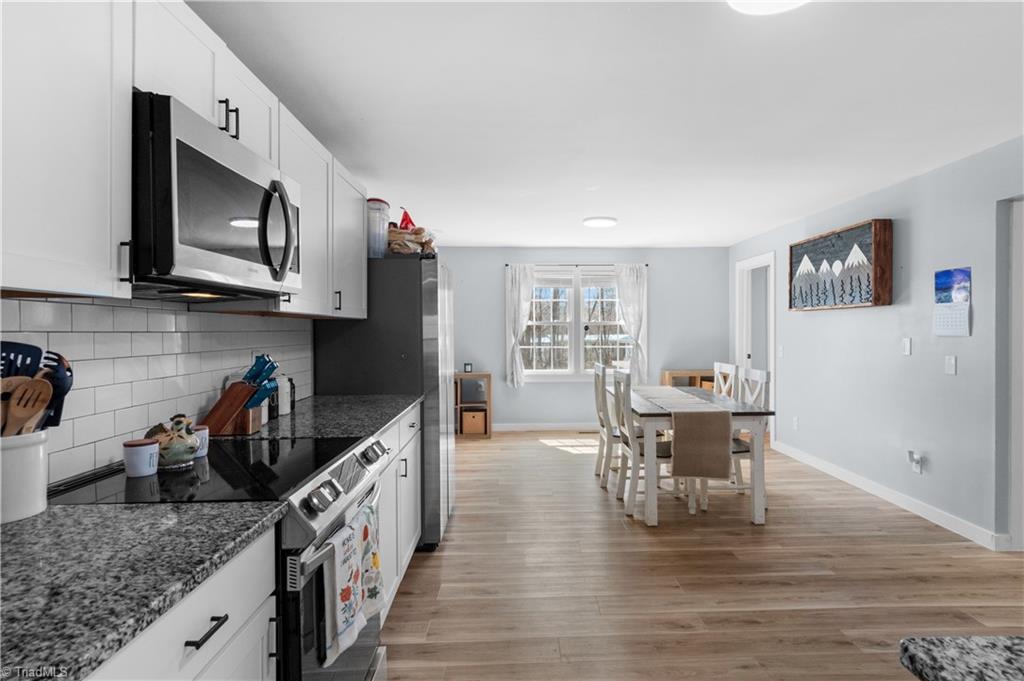 379 Pat Nixon Road State Road, NC 28676 - Photo 11 of 36