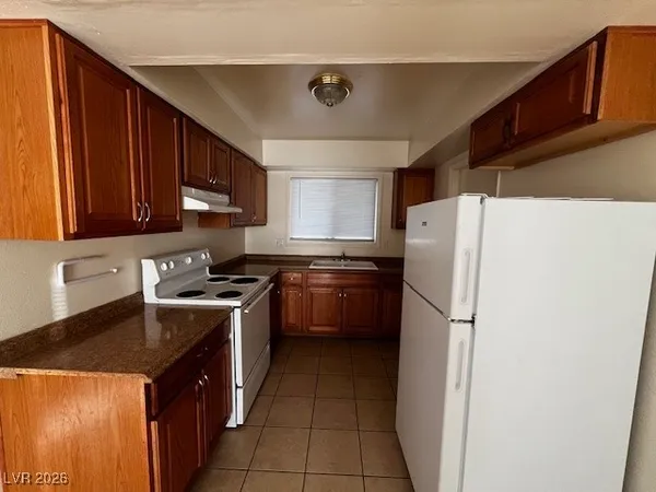 $1,700 | 1612 Ludwig Drive, Las Vegas, NV 89106