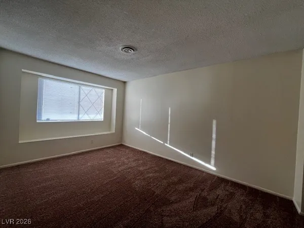 $1,700 | 1612 Ludwig Drive, Las Vegas, NV 89106