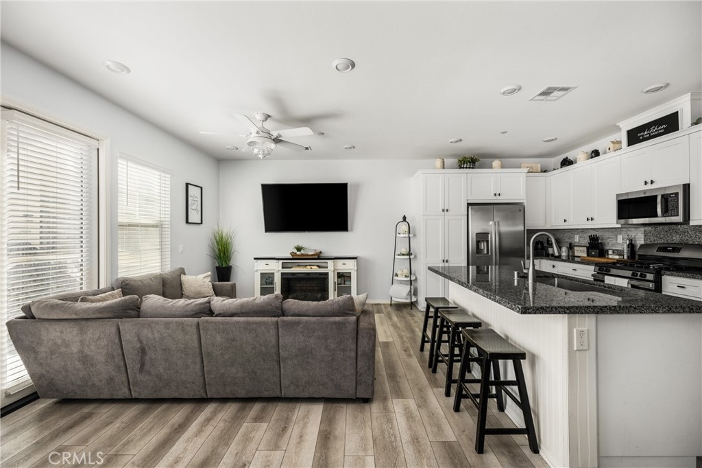 7547 Spitfire Street Chino, CA 91708 - Photo 26 of 47