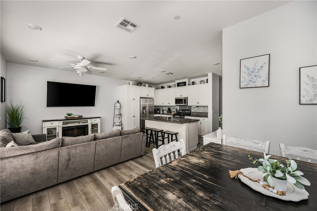 7547 Spitfire Street Chino, CA 91708 - Photo 28 of 47