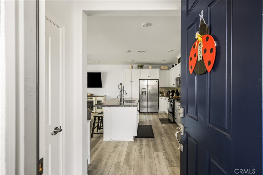 7547 Spitfire Street Chino, CA 91708 - Photo 4 of 47