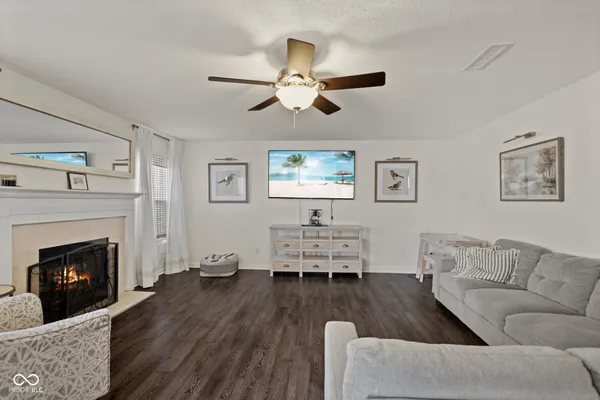 $334,999 | 3258 Hemlock Street, Whiteland, IN 46184
