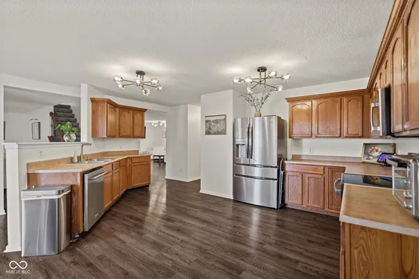 $334,999 | 3258 Hemlock Street, Whiteland, IN 46184