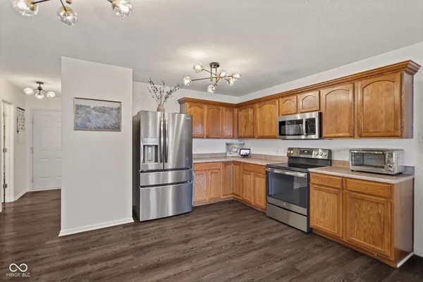 $334,999 | 3258 Hemlock Street, Whiteland, IN 46184