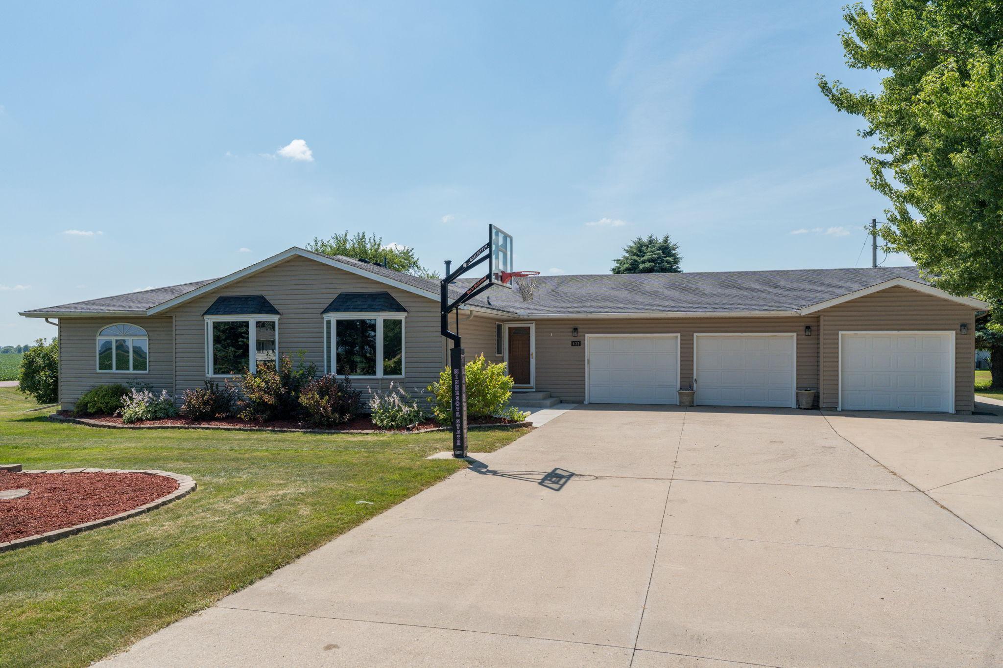 432 3rd Avenue Pemberton, MN 56078 - Photo 37 of 41