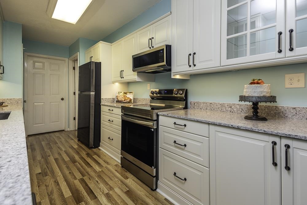 2112 Allenby Road Germantown, TN 38139 - Photo 11 of 40 Gallery Image 11