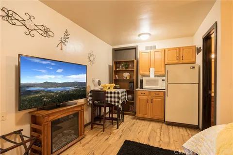 $475,000 | 764 Panamint Mountain Drive, Big Bear City, CA 92314