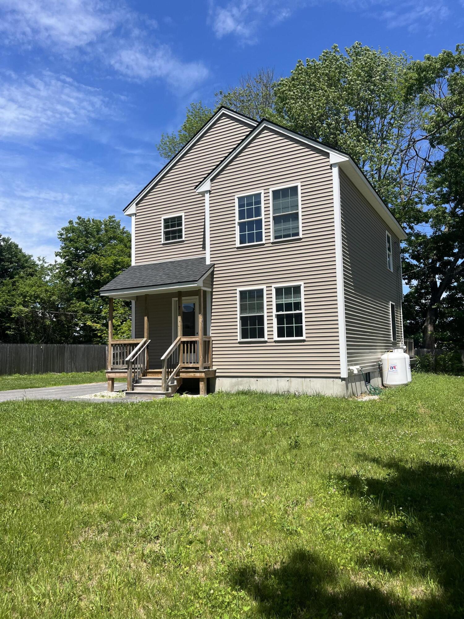 7 Richards Street Westbrook, ME 04092 - Photo 4 of 18 Exterior