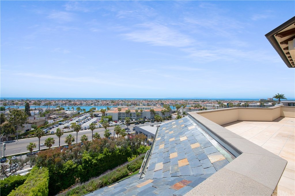 911 Kings Road Newport Beach, CA 92663 - Photo 19 of 47 an aerial view of a city