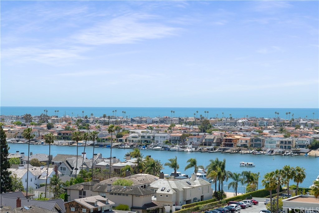 911 Kings Road Newport Beach, CA 92663 - Photo 21 of 47 a view of a city