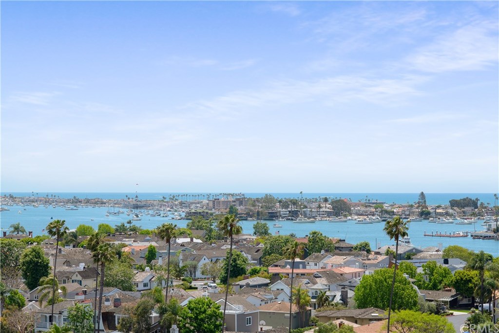 911 Kings Road Newport Beach, CA 92663 - Photo 22 of 47 an aerial view of a city