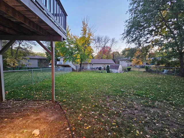 $2,200 | 7531 Afton Road, Woodbury, MN 55125