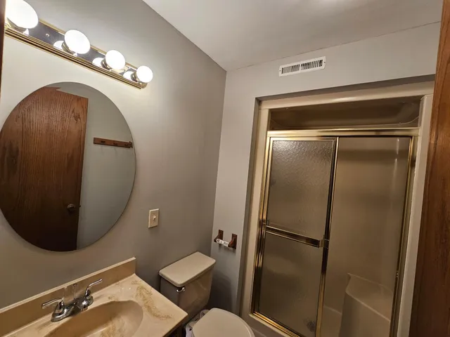 $2,200 | 7531 Afton Road, Woodbury, MN 55125