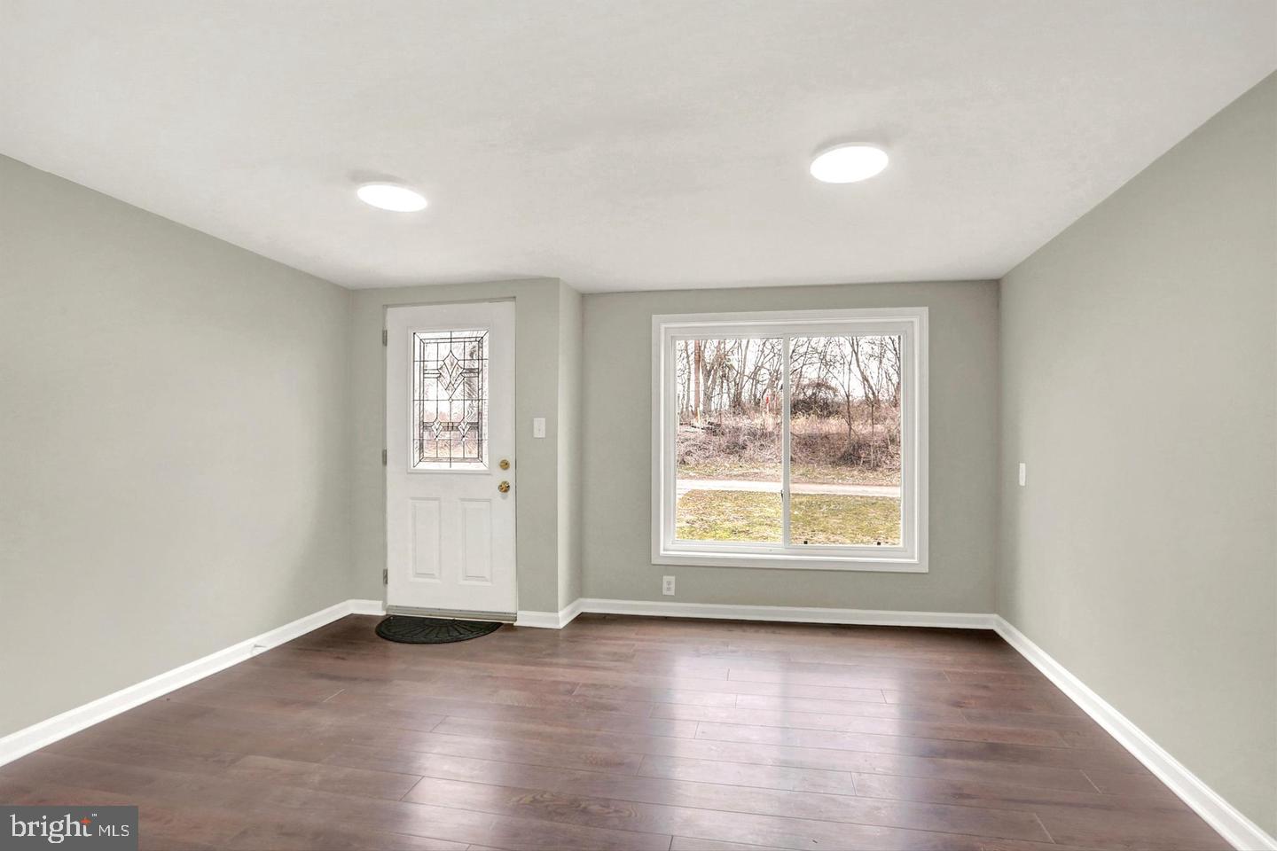 284 Marsh Run Road New Cumberland, PA 17070 - Photo 4 of 30 Gallery Image 4