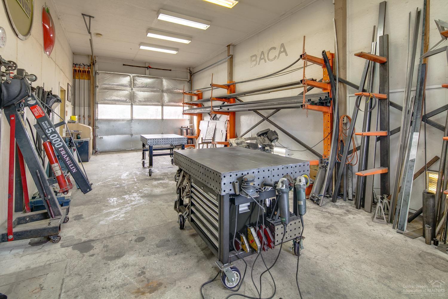 22190 Erickson Road Bend, OR 97701 - Photo 11 of 25 Additional Photo