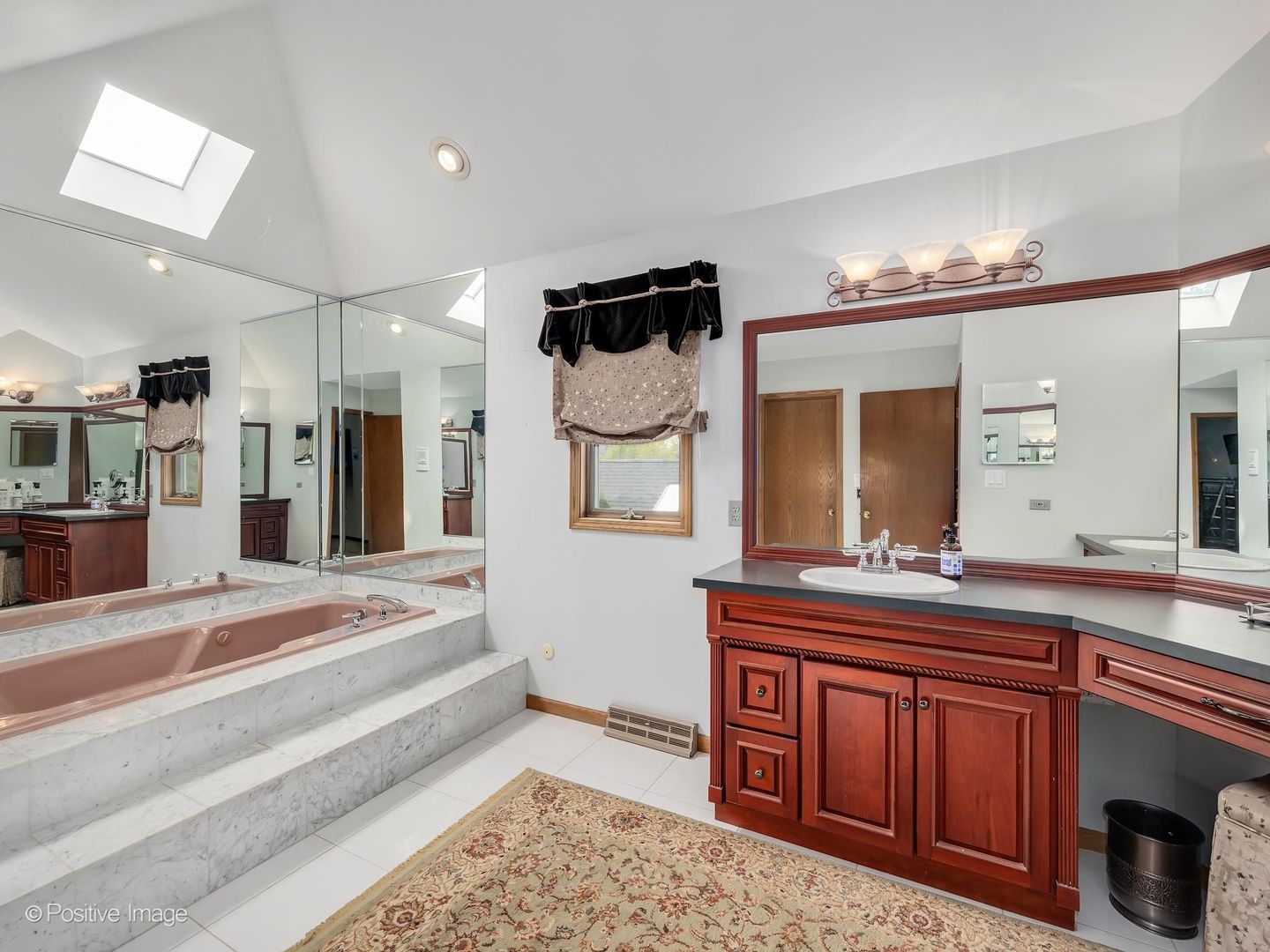 6451 Garfield Ridge Court Burr Ridge, IL 60527 - Photo 24 of 41 Gallery Image 24