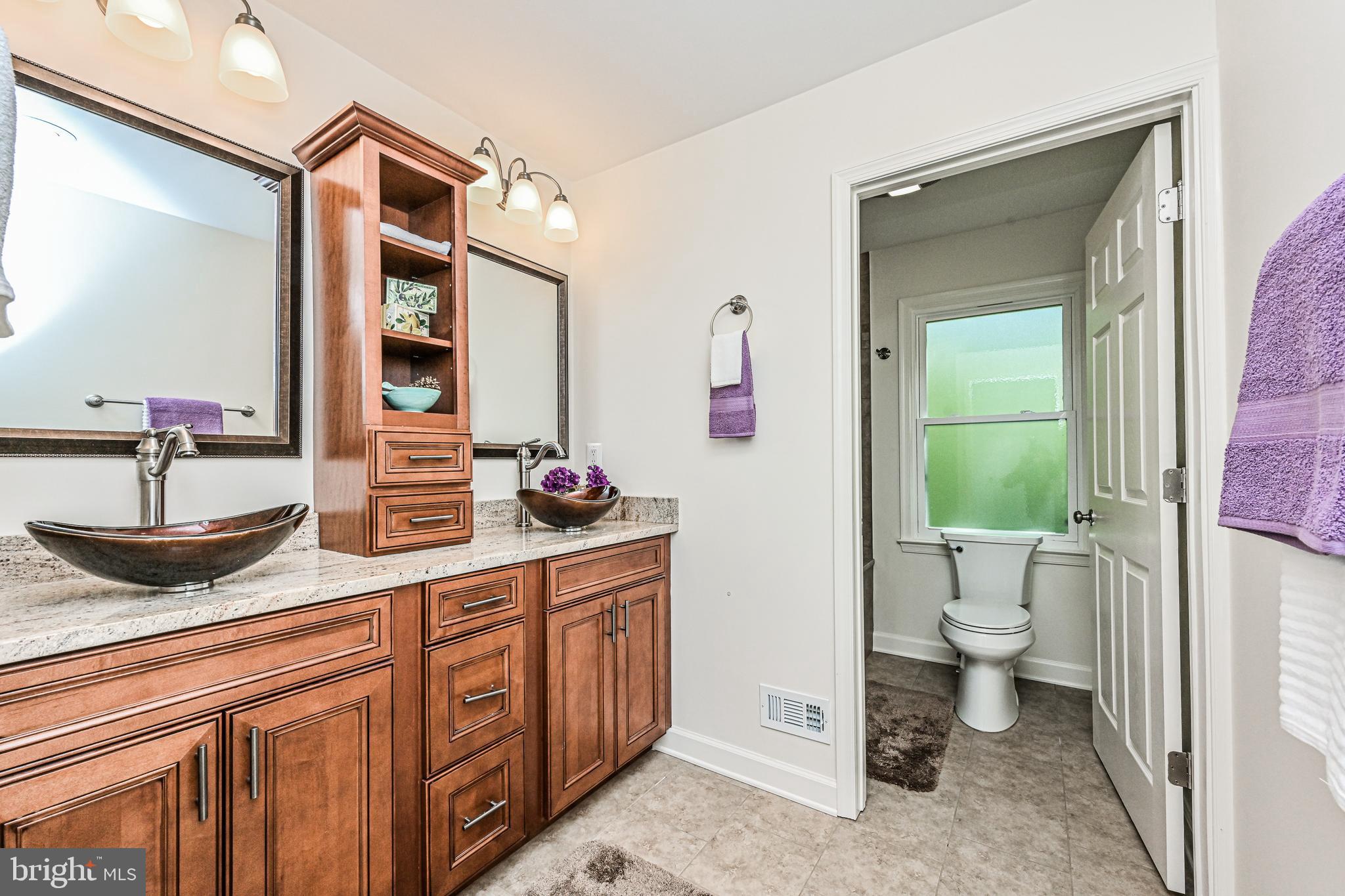 11730 Quay Road Oakton, VA 22124 - Photo 26 of 58 REMODELED MASTER BATHROOM