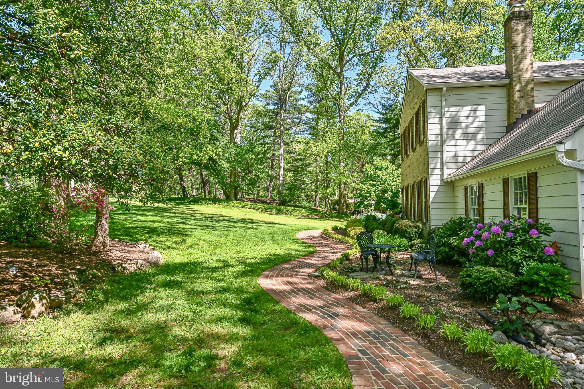 11730 Quay Road Oakton, VA 22124 - Photo 3 of 58 Gallery Image 3