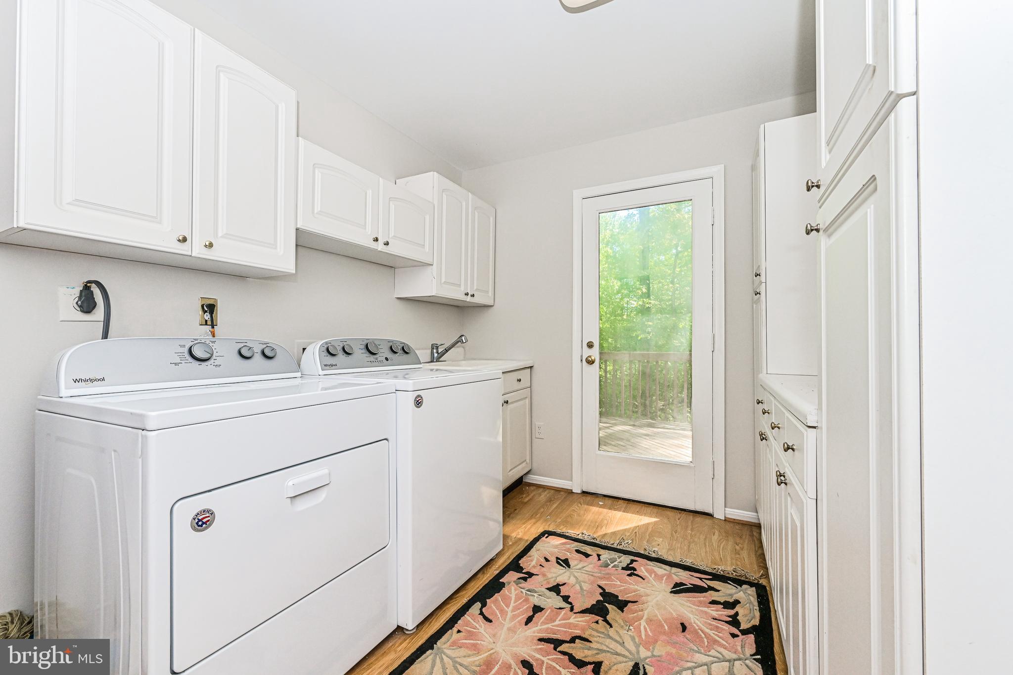 11730 Quay Road Oakton, VA 22124 - Photo 37 of 58 SEPARATE LAUNDRY RM WITH W/D
