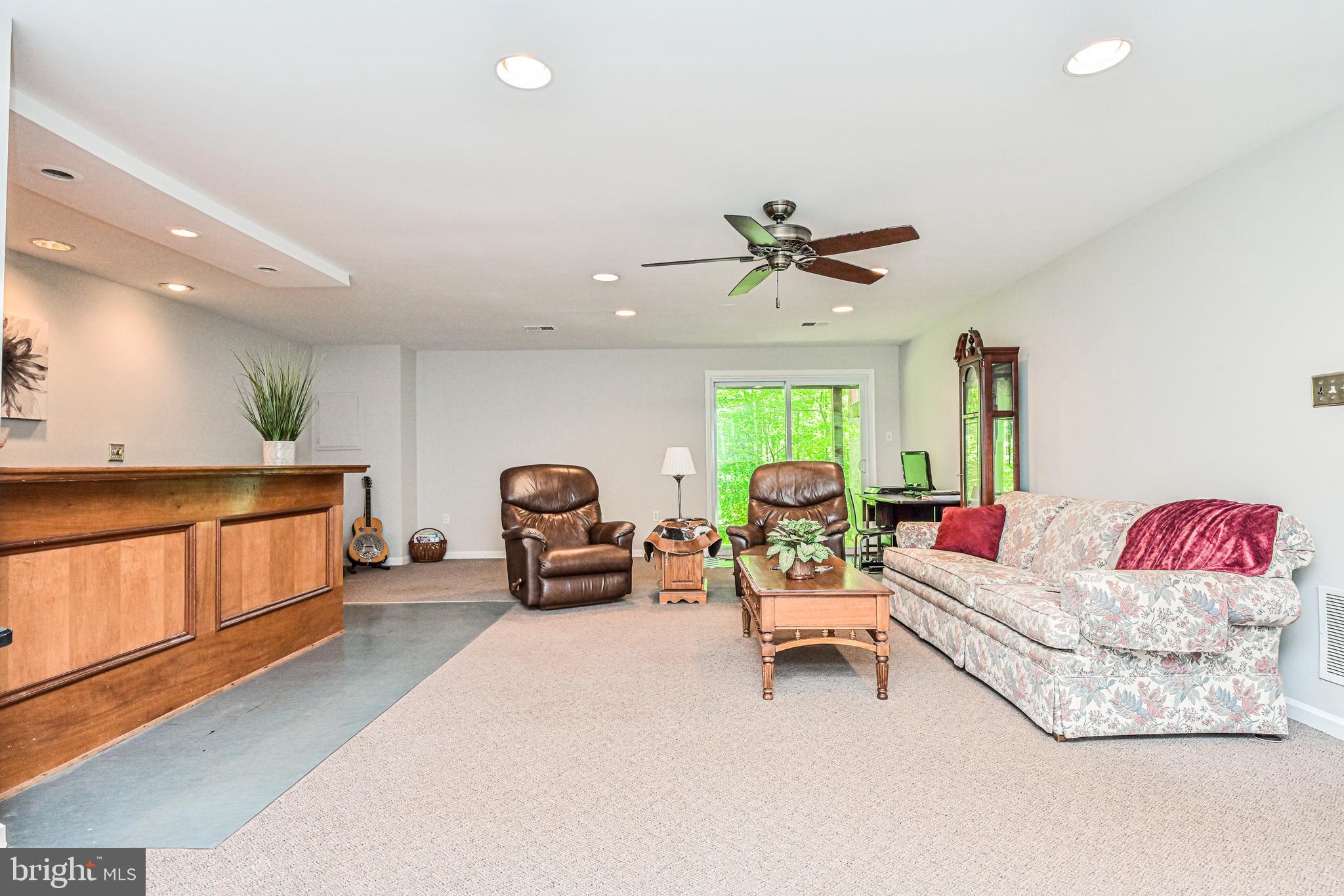 11730 Quay Road Oakton, VA 22124 - Photo 39 of 58 Gallery Image 39