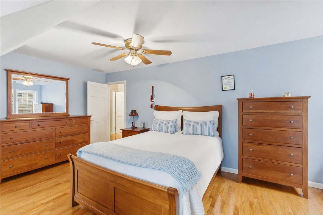 113 Log Road North Smithfield, RI 02830 - Photo 13 of 31 Gallery Image 13