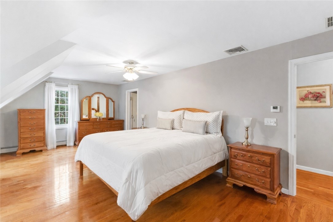 113 Log Road North Smithfield, RI 02830 - Photo 8 of 31 Gallery Image 8