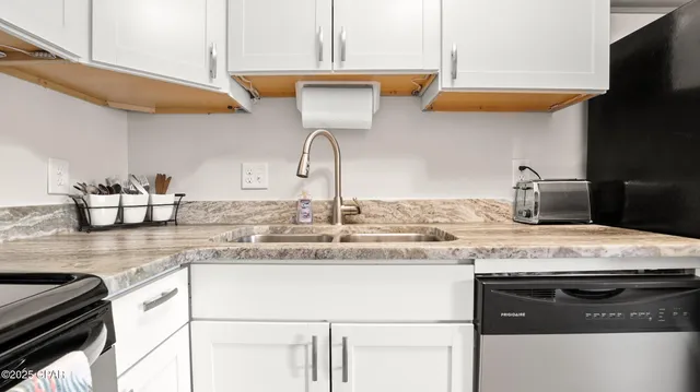 $334,500 | 5717 Thomas Drive, Unit C126, Panama City, FL 32408