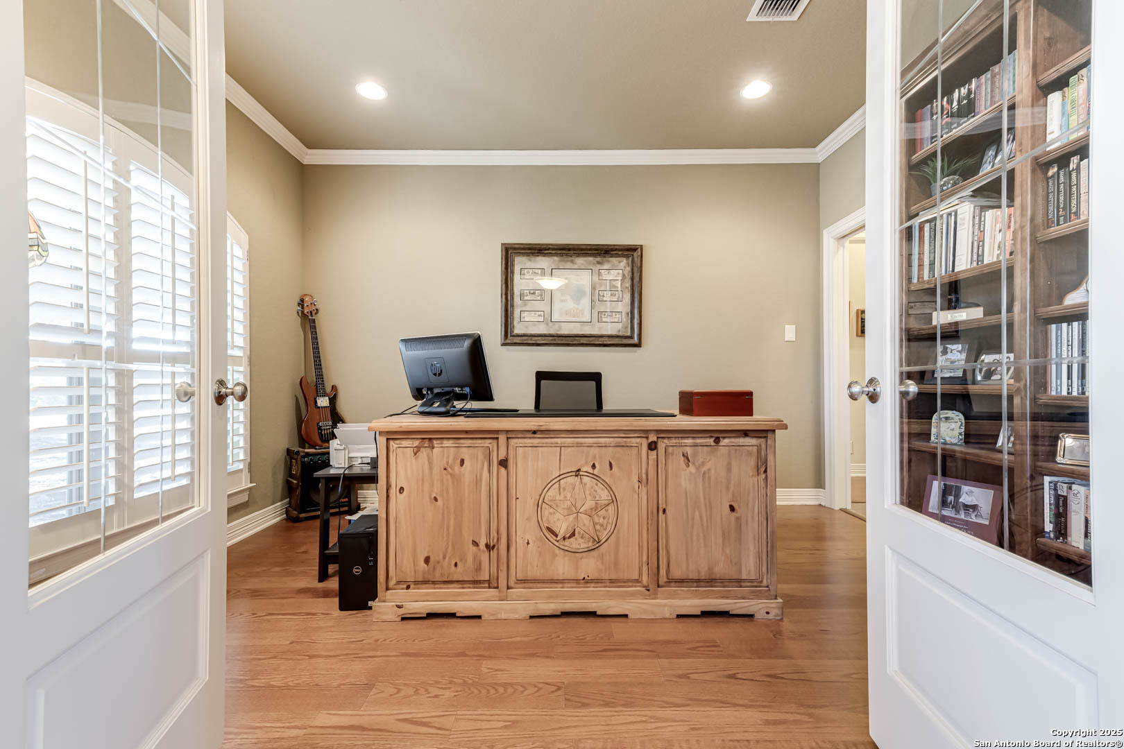 160 Gadwall Way Spring Branch, TX 78070 - Photo 21 of 45 a living room with furniture and large window