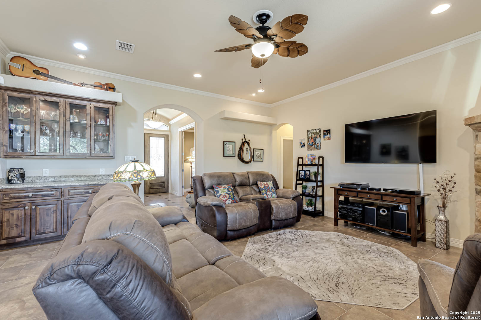 160 Gadwall Way Spring Branch, TX 78070 - Photo 5 of 45 a living room with furniture and a flat screen tv