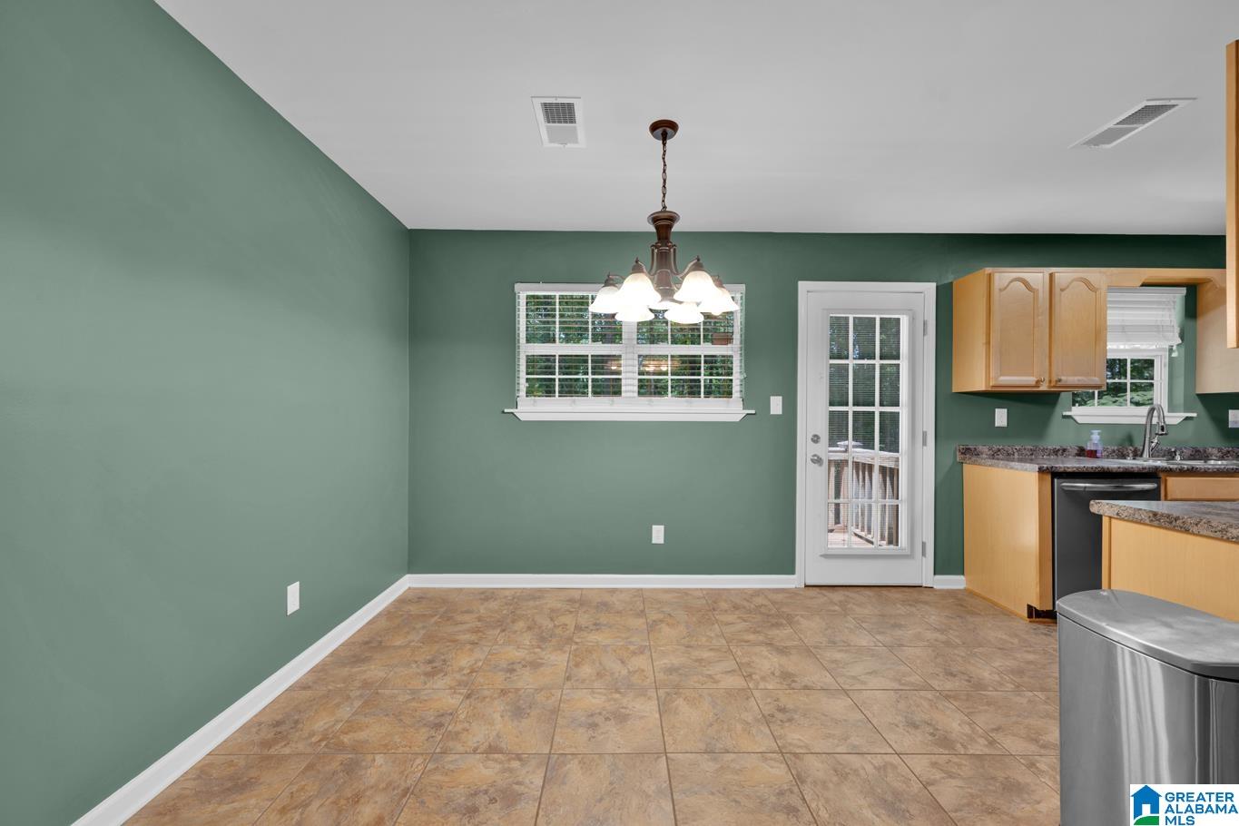 102 Red Road Quinton, AL 35130 - Photo 15 of 32