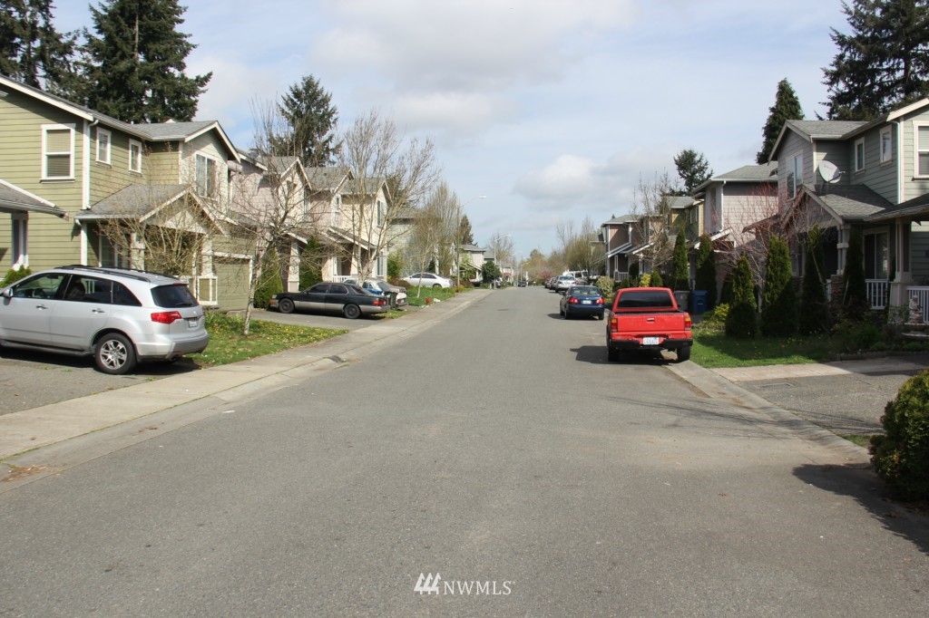 17919 110th Place Southeast Renton, WA 98055 - Photo 22 of 25