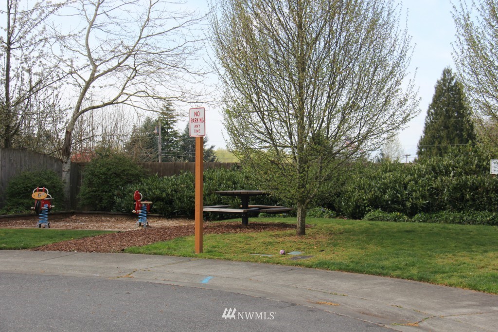 17919 110th Place Southeast Renton, WA 98055 - Photo 23 of 25