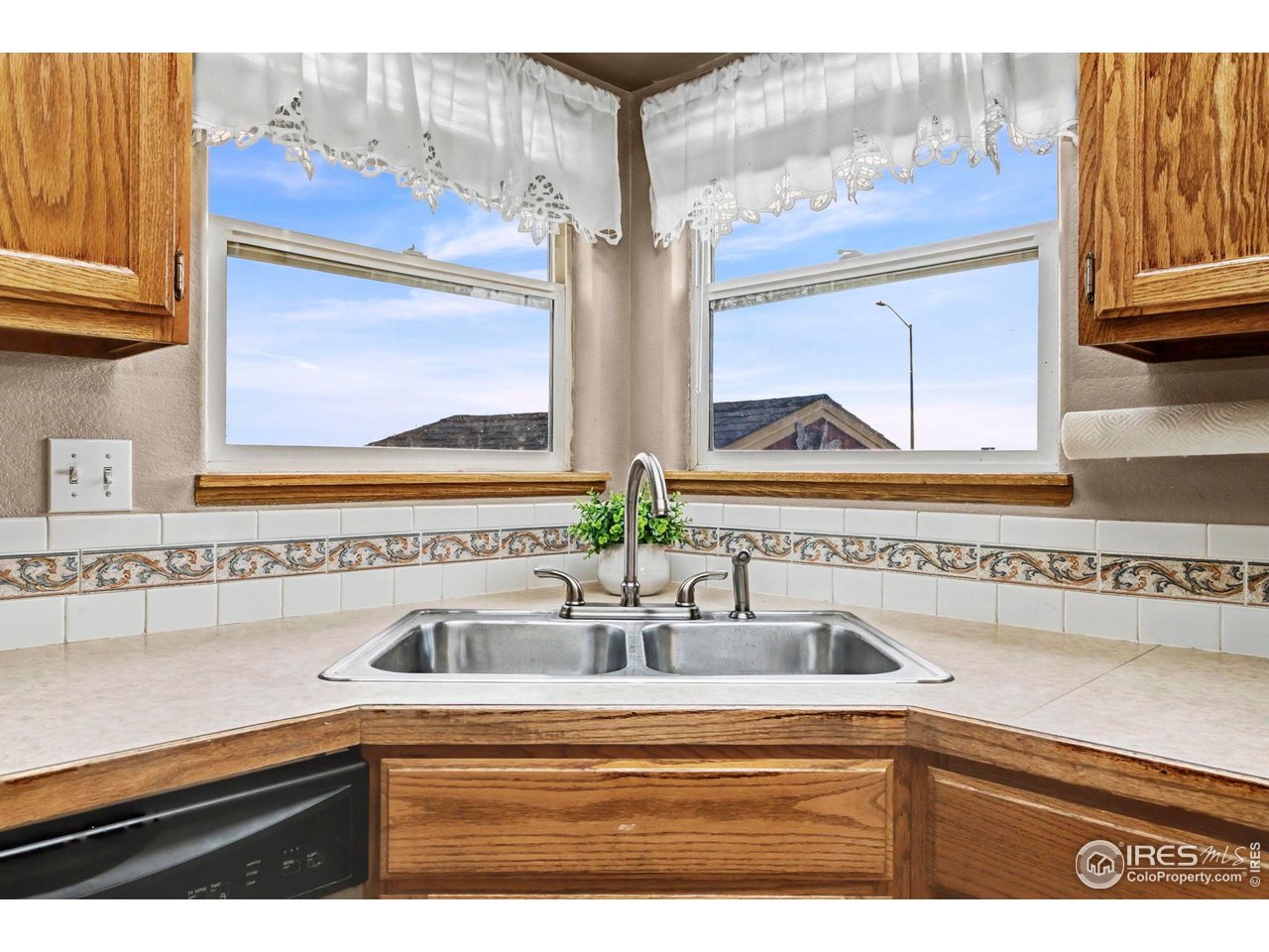 705 2nd Street Frederick, CO 80530 - Photo 13 of 40