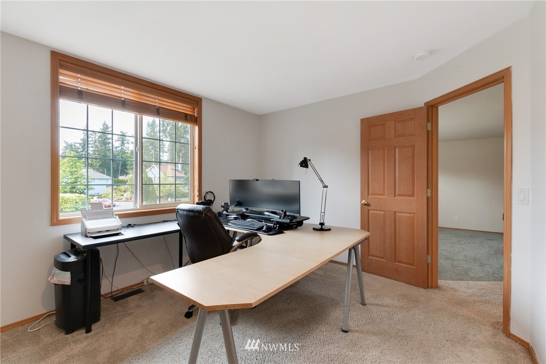 15137 Southeast 145th Place Renton, WA 98059 - Photo 33 of 35 Gallery Image 33