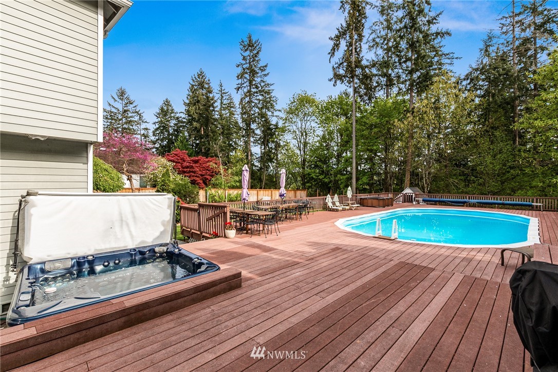 15137 Southeast 145th Place Renton, WA 98059 - Photo 6 of 35 Gallery Image 6