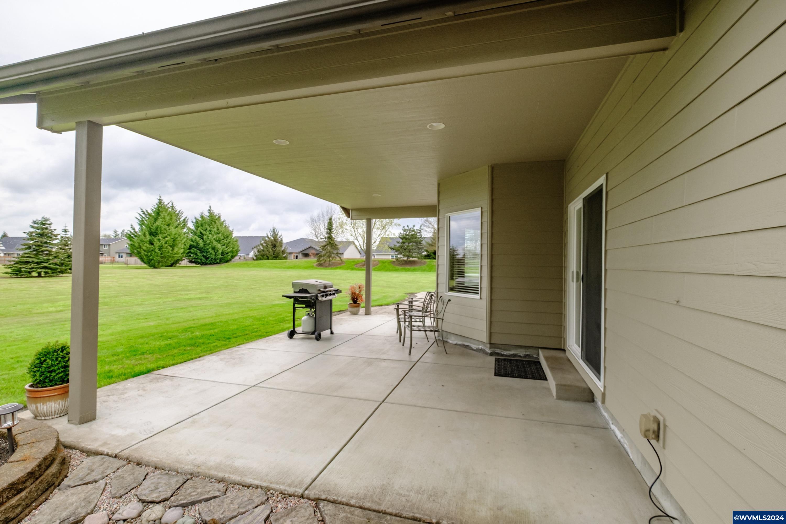 4673 Northeast Wds Road Albany, OR 97321 - Photo 35 of 42