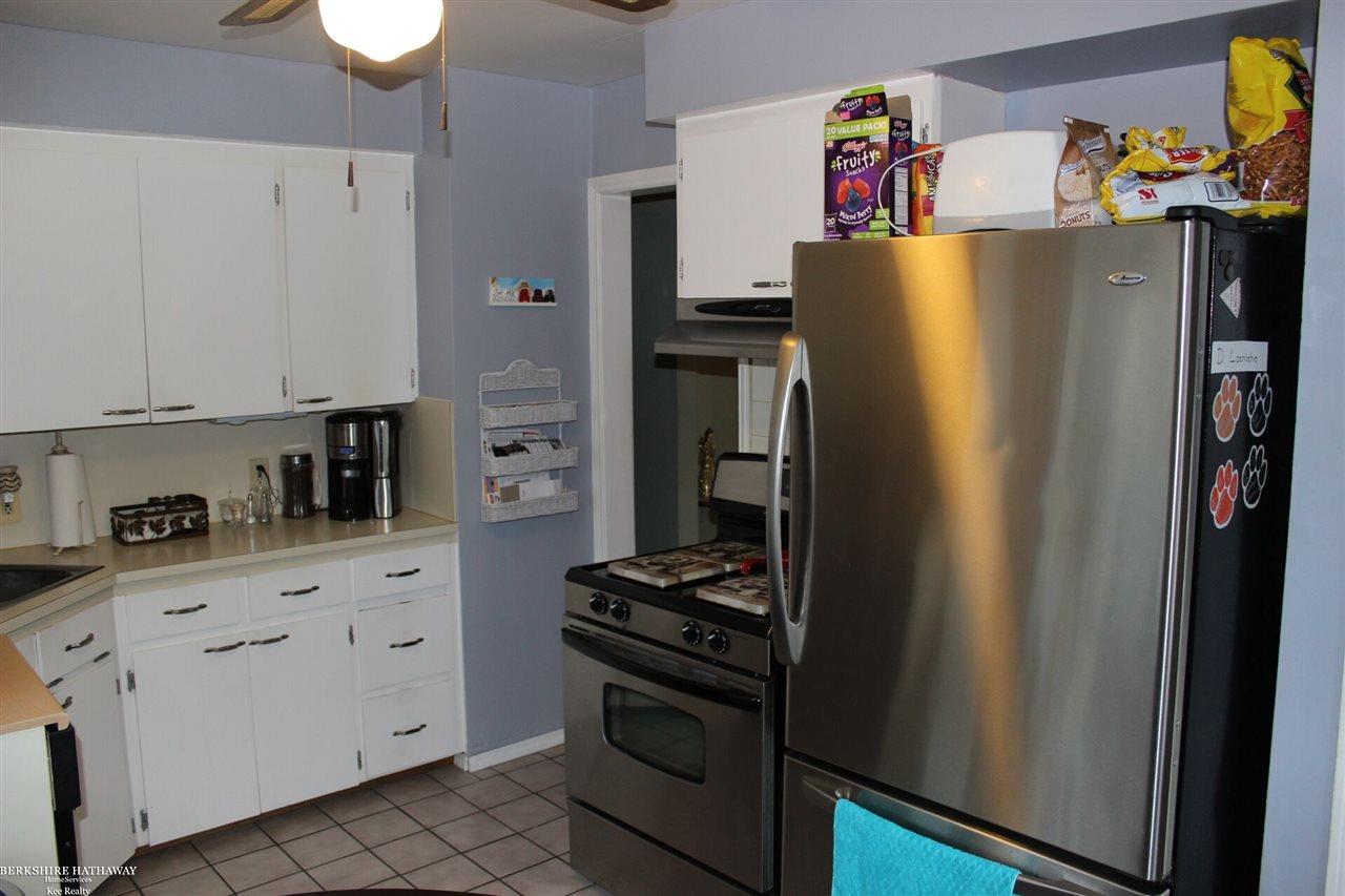 8281 Standard Street Center Line, MI 48015 - Photo 12 of 30