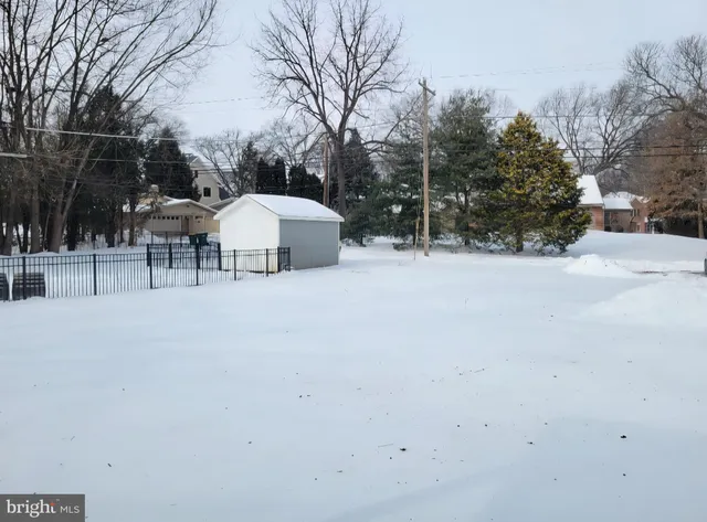 $369,900 | 15 West Governor Road, Hershey, PA 17033