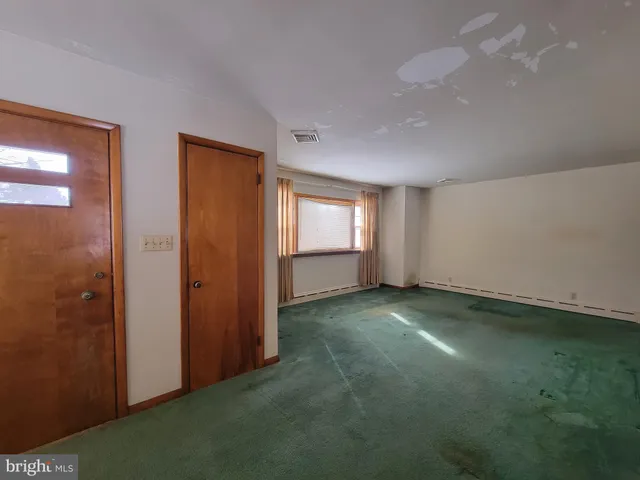 $369,900 | 15 West Governor Road, Hershey, PA 17033