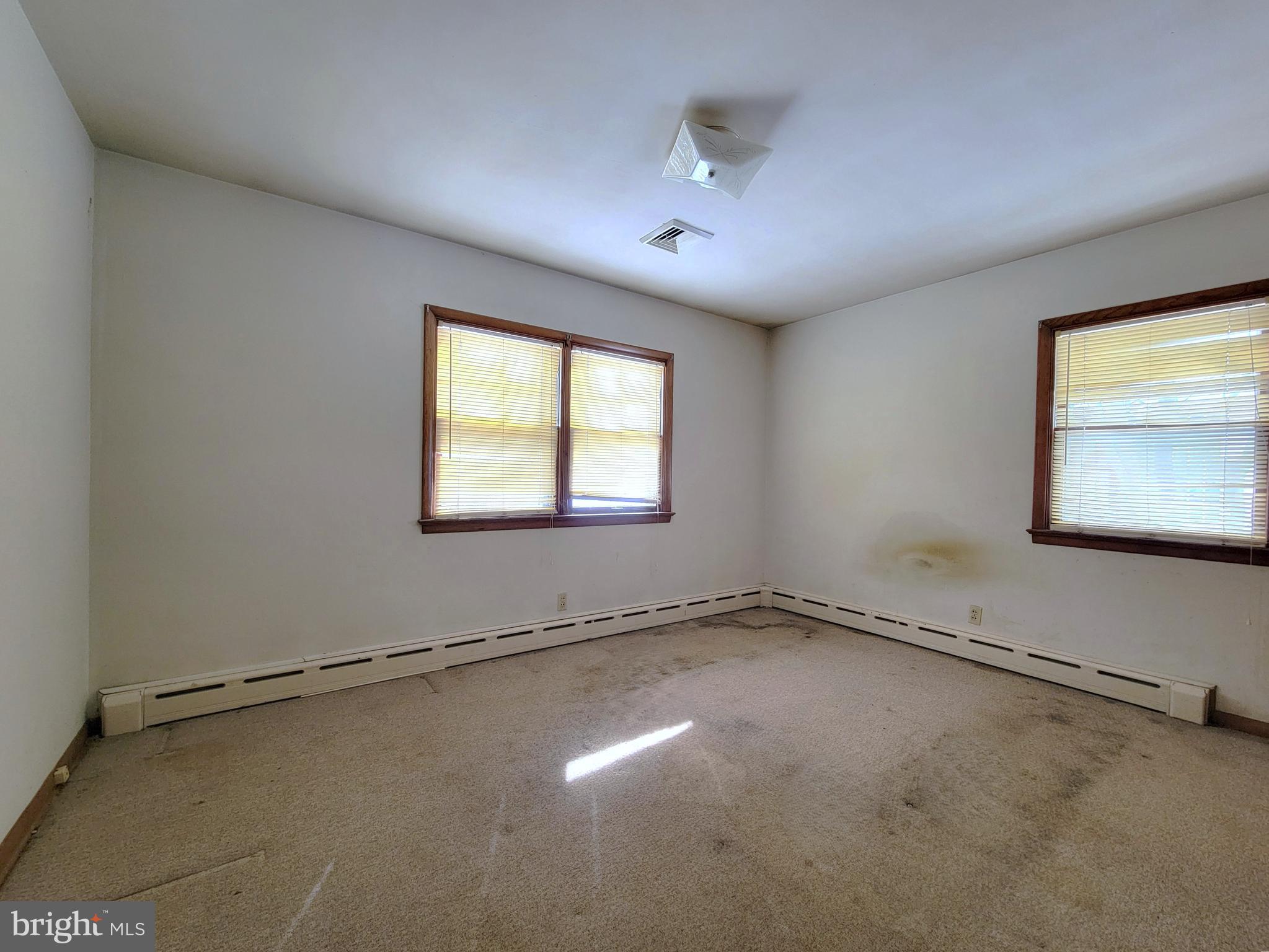 15 West Governor Road Hershey, PA 17033 - Photo 8 of 14