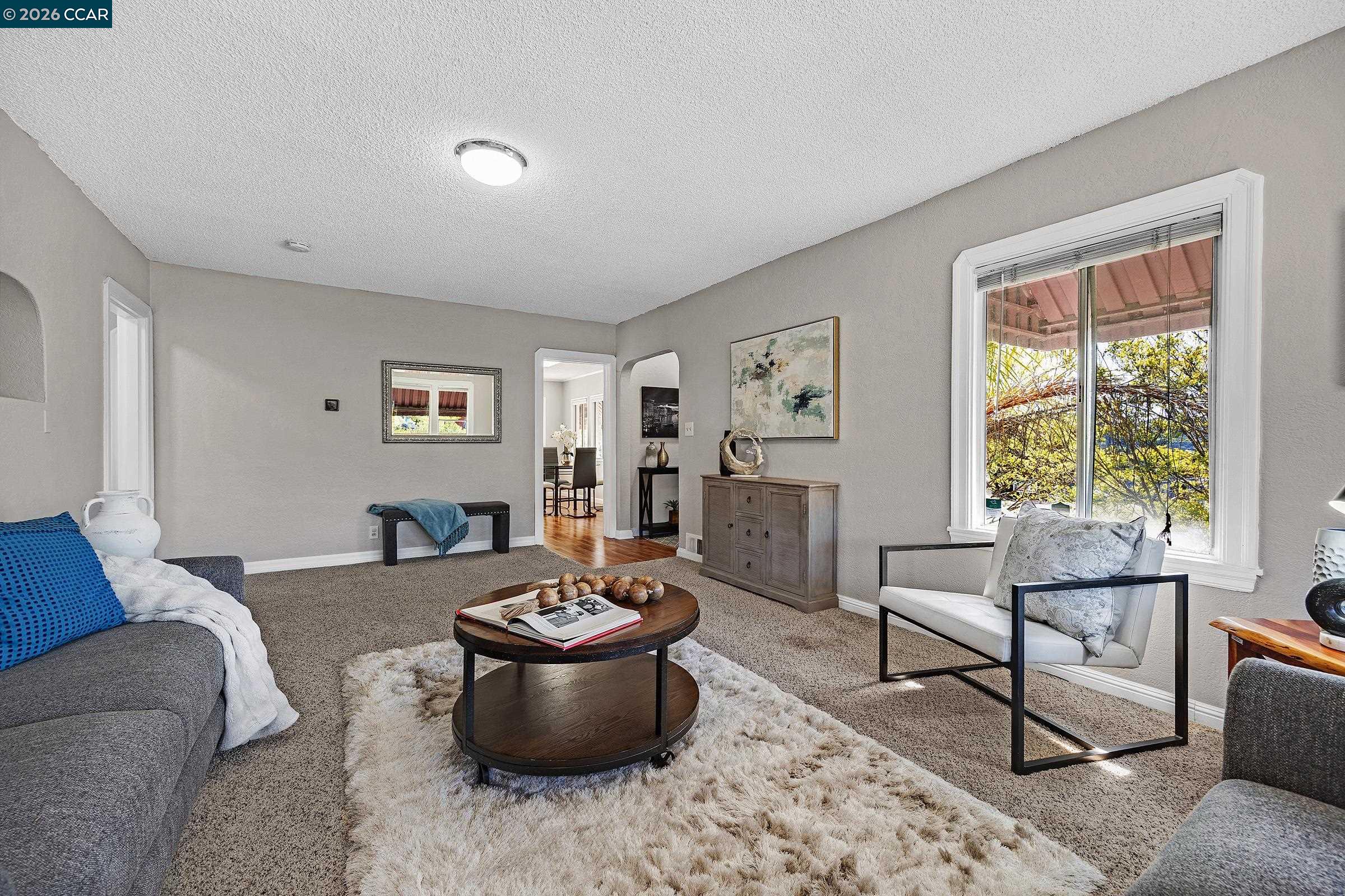 5136 Argyle Road El Sobrante, CA 94803 - Photo 3 of 26