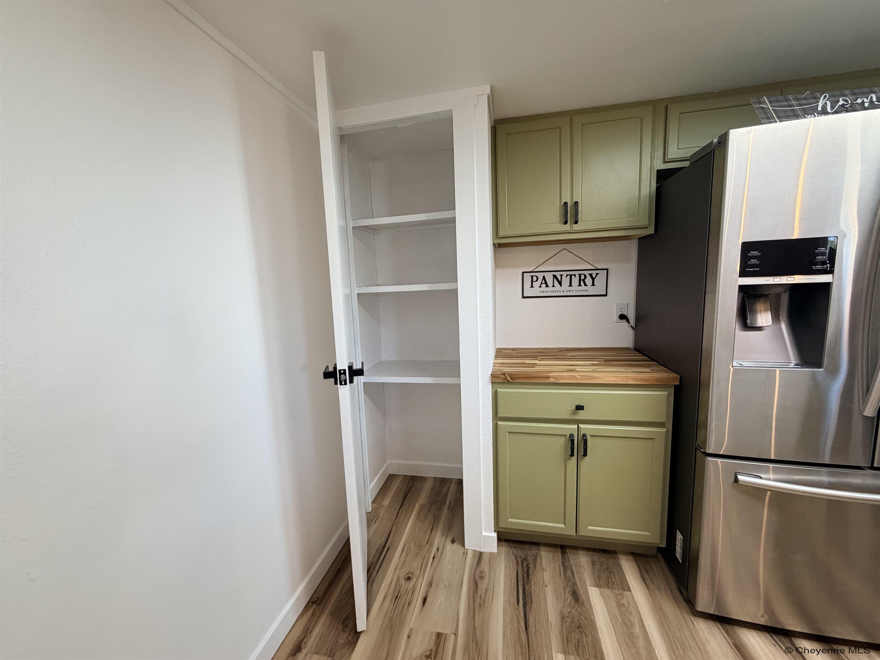 509 East Jefferson Road, Unit 2 Cheyenne, WY 82007 - Photo 12 of 36 Gallery Image 12