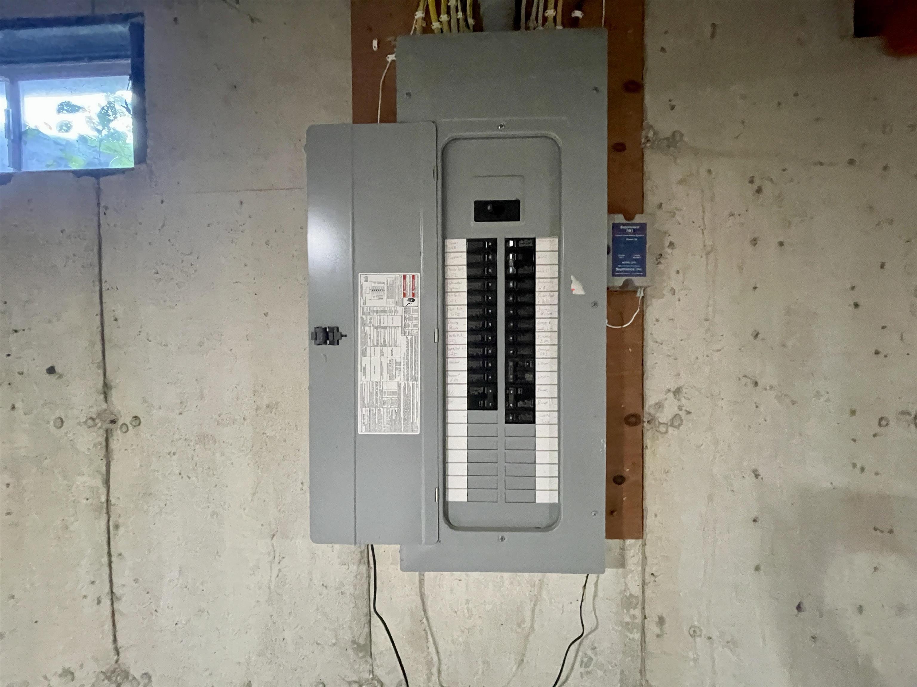 N5585 Shea Lane Albany, WI 53502 - Photo 33 of 39