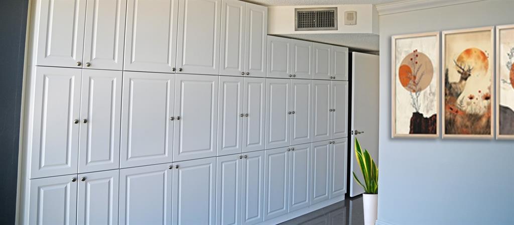 531 North Ocean Boulevard, Unit 1911 Pompano Beach, FL 33062 - Photo 23 of 34 a view of a door with a wooden door