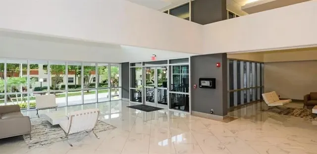 $3,499 | 531 North Ocean Boulevard, Unit 1911, Pompano Beach, FL 33062