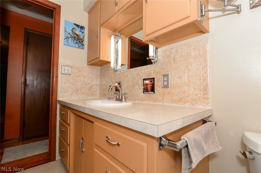 43157 Russia Road Elyria, OH 44035 - Photo 16 of 34 Gallery Image 16
