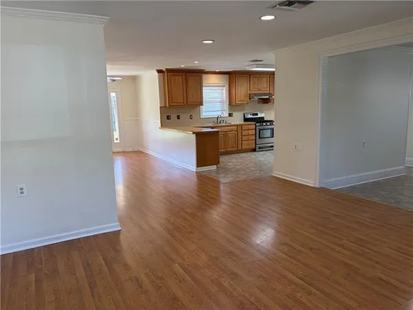 $2,950 | 6034 Chamberlain Drive, New Orleans, LA 70122